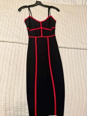 Black body con dress with Red Contrast Piping
